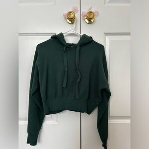 Army green, Size medium, Forever 21, cropped sweatshirt.